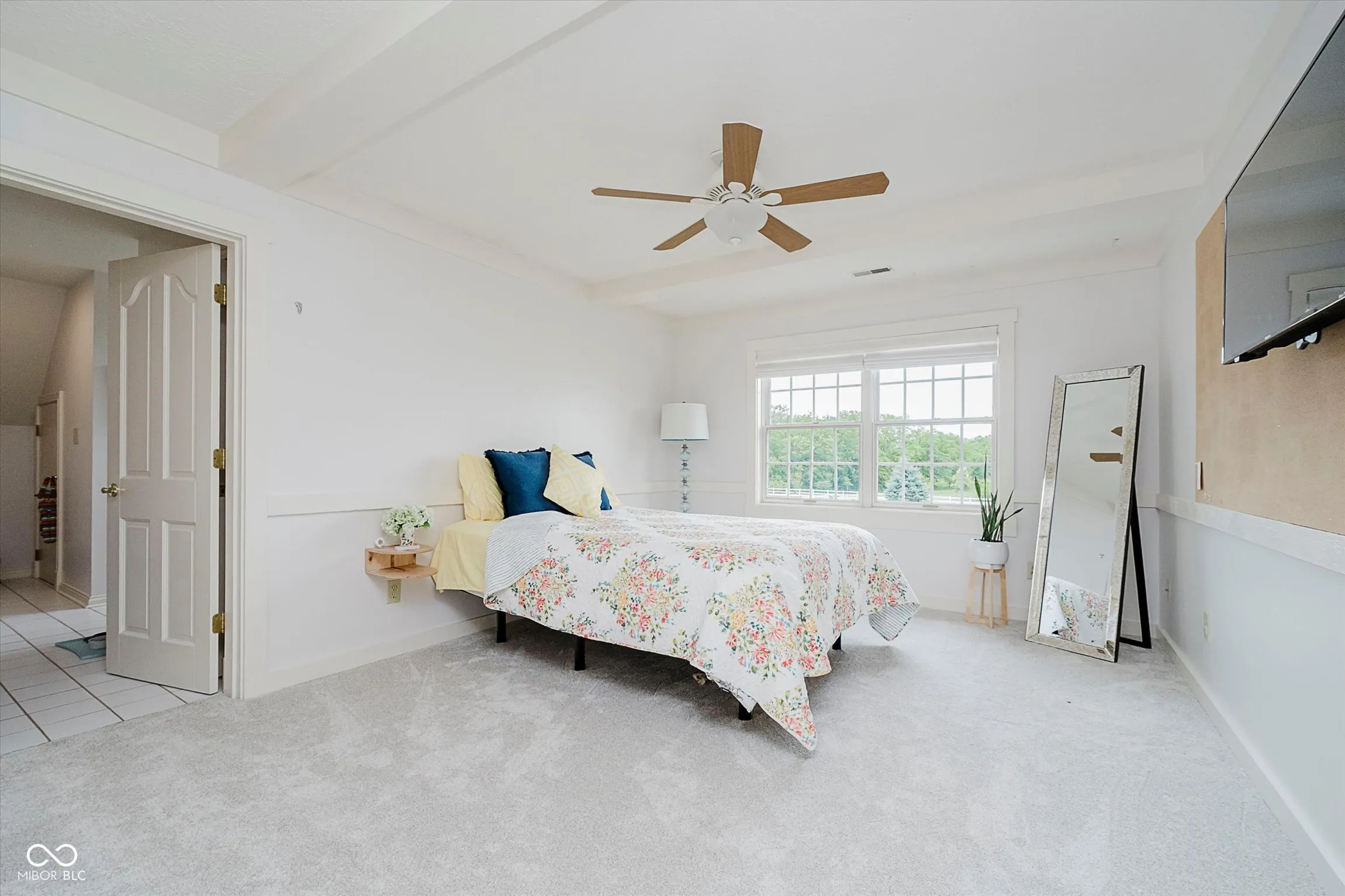 Zionsville, Indiana 46077, United States, 6 Bedrooms Bedrooms, ,5 BathroomsBathrooms,Residential,Active,165317