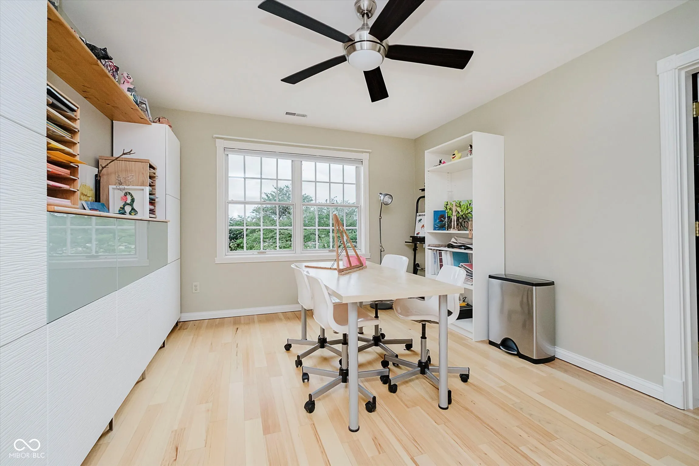 Zionsville, Indiana 46077, United States, 6 Bedrooms Bedrooms, ,5 BathroomsBathrooms,Residential,Active,165317