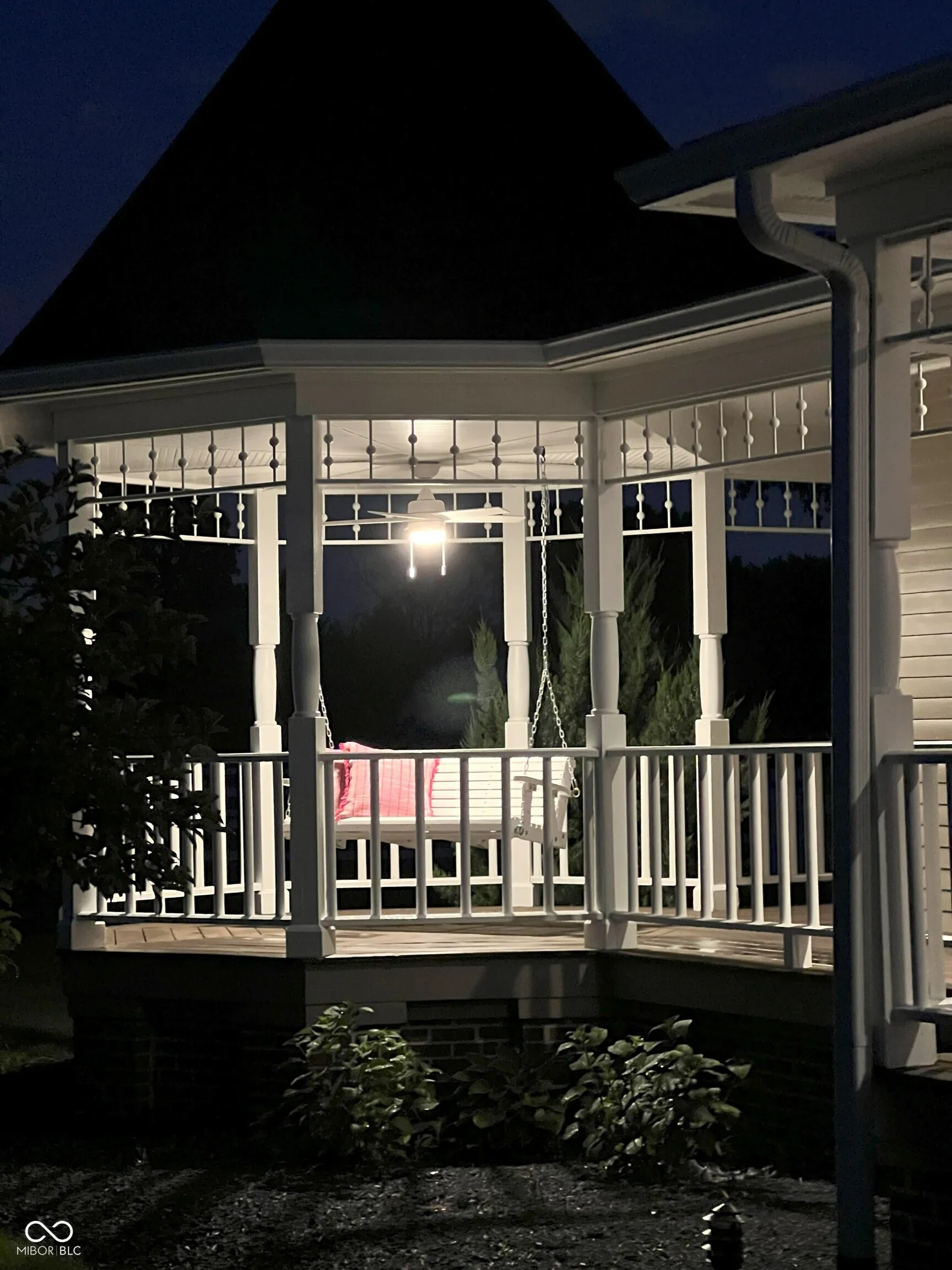 Zionsville, Indiana 46077, United States, 6 Bedrooms Bedrooms, ,5 BathroomsBathrooms,Residential,Active,165317