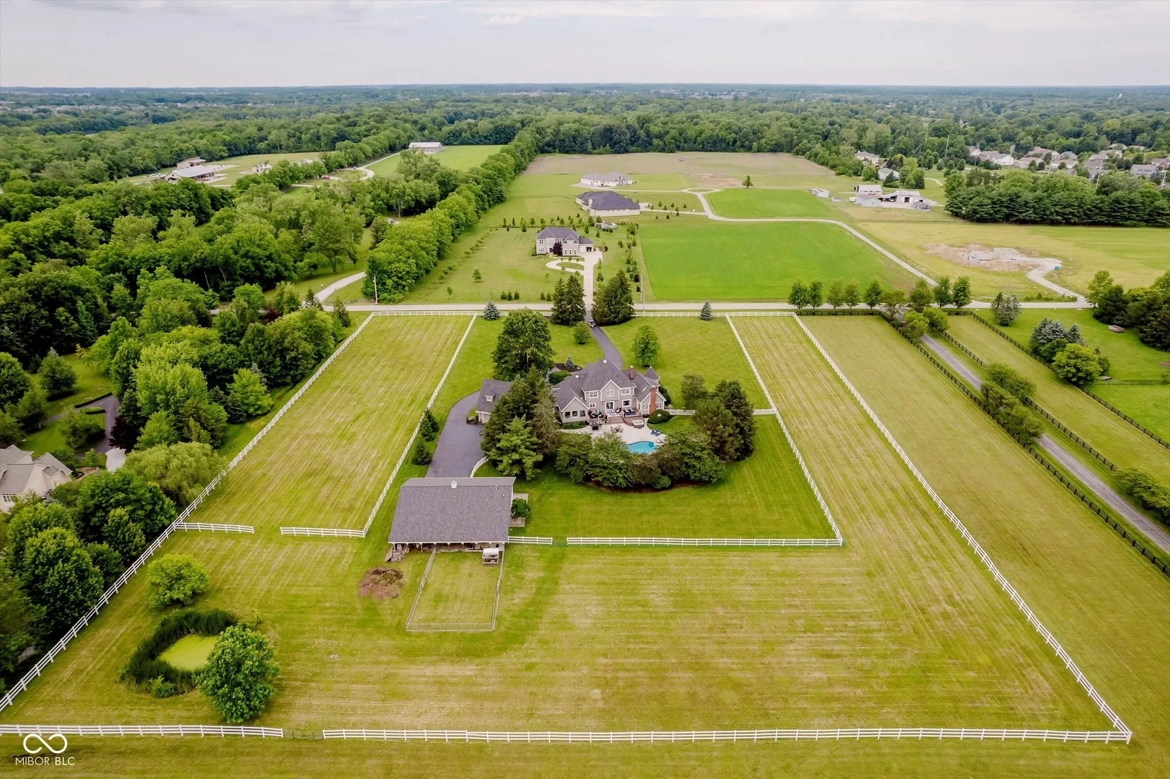 Zionsville, Indiana 46077, United States, 6 Bedrooms Bedrooms, ,5 BathroomsBathrooms,Residential,Active,165317 Zionsville, Indiana 46077, United States, 6 Bedrooms Bedrooms, ,5 BathroomsBathrooms,Residential,Active,165317