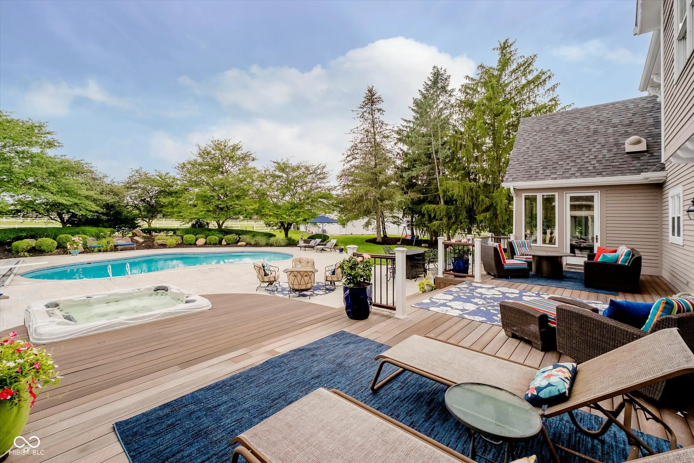 Zionsville, Indiana 46077, United States, 6 Bedrooms Bedrooms, ,5 BathroomsBathrooms,Residential,Active,165317