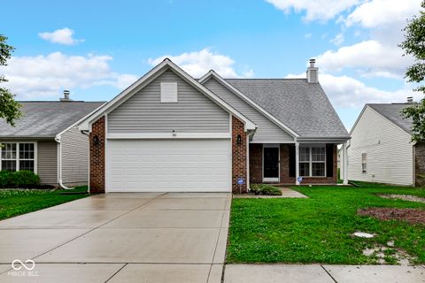 Photo of 8363 Sotheby Drive, Indianapolis, IN 46239 (MLS # 22102925)