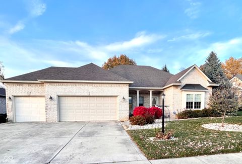 Photo of 10174 Gemstone Drive, Noblesville, IN 46060 (MLS # 22072424)