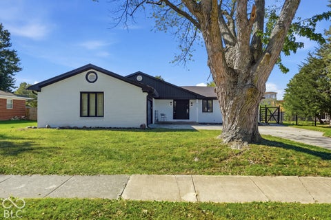Photo of 138 Demarest Street, Indianapolis, IN 46214 (MLS # 22130708)