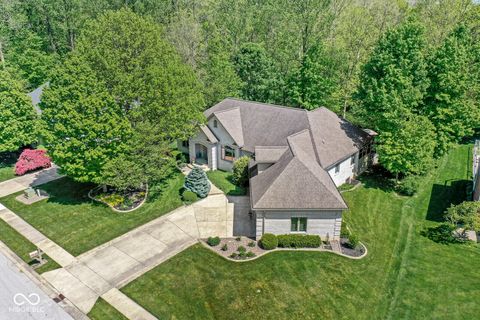 7421 Meadow Violet Court Avon IN 46123