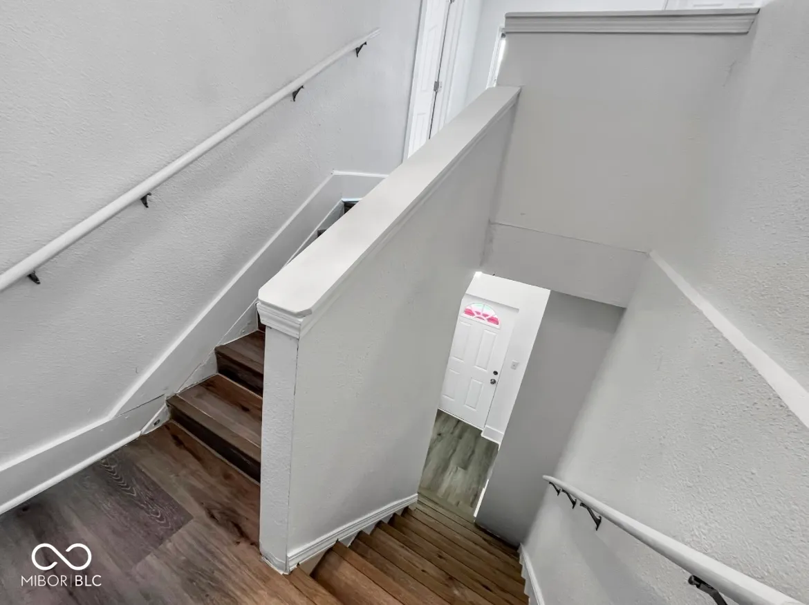 Indianapolis, Indiana 46201, United States, 4 Bedrooms Bedrooms, ,2 BathroomsBathrooms,Residential,Active,239017