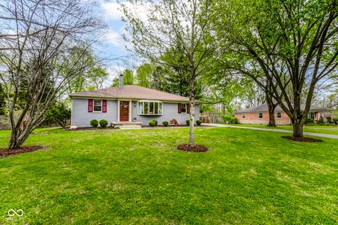 Photo of 5815 E Sherman Avenue, Indianapolis, IN 46220 (MLS # 22095137)