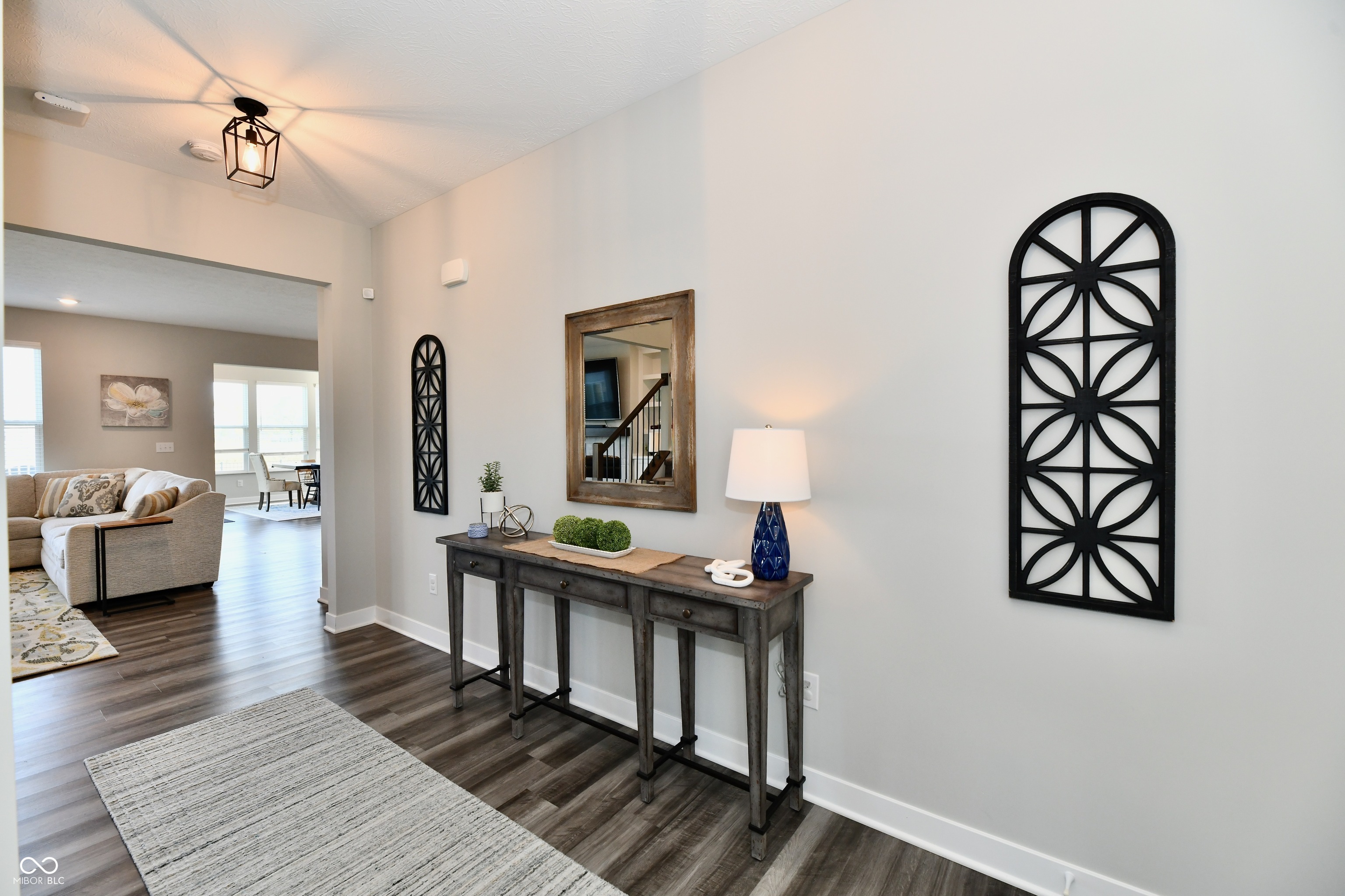 11180 Valiant Court