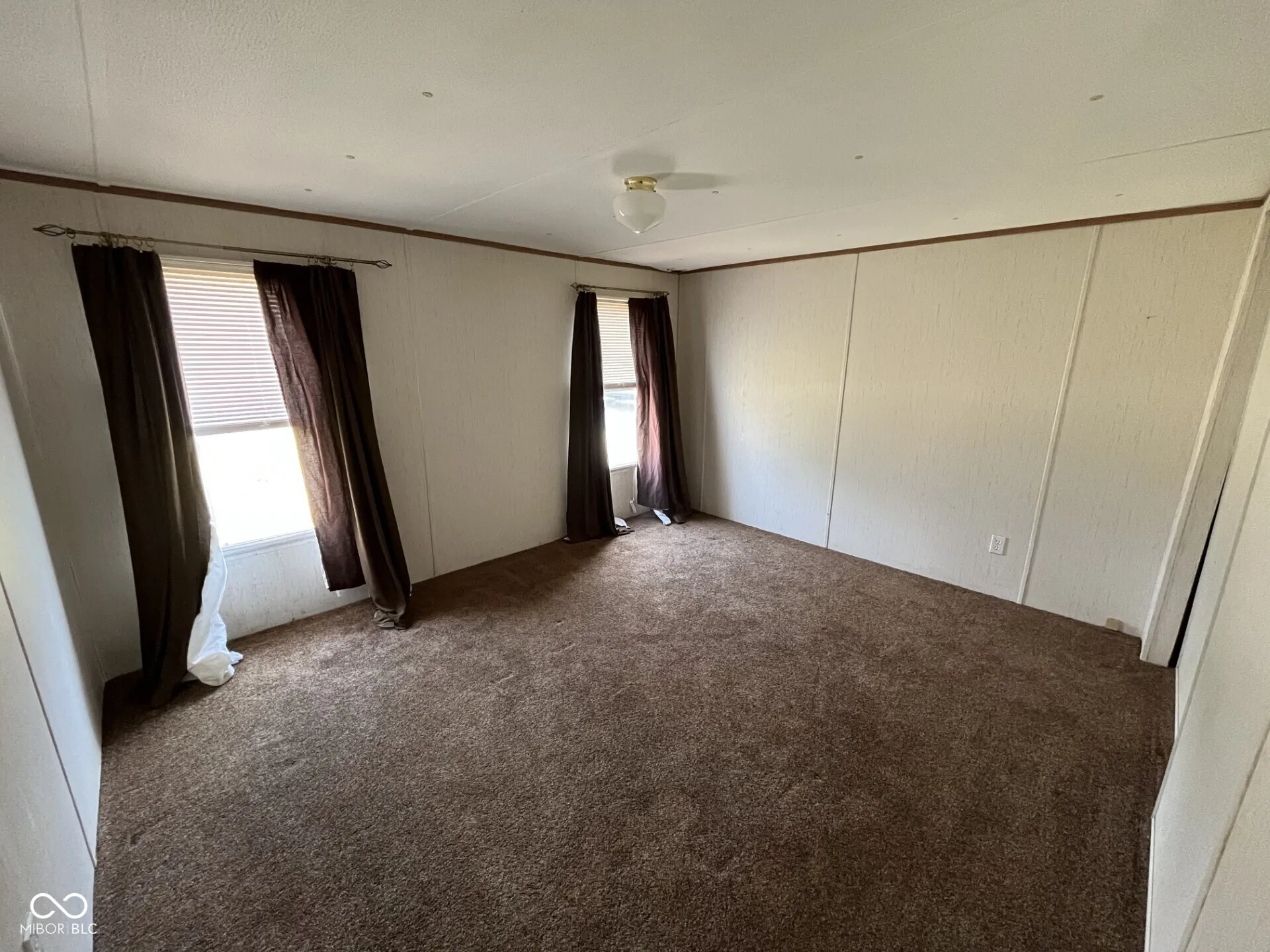 Medora, Indiana 47260, United States, 2 Bedrooms Bedrooms, ,1 BathroomBathrooms,Residential,Active,86671