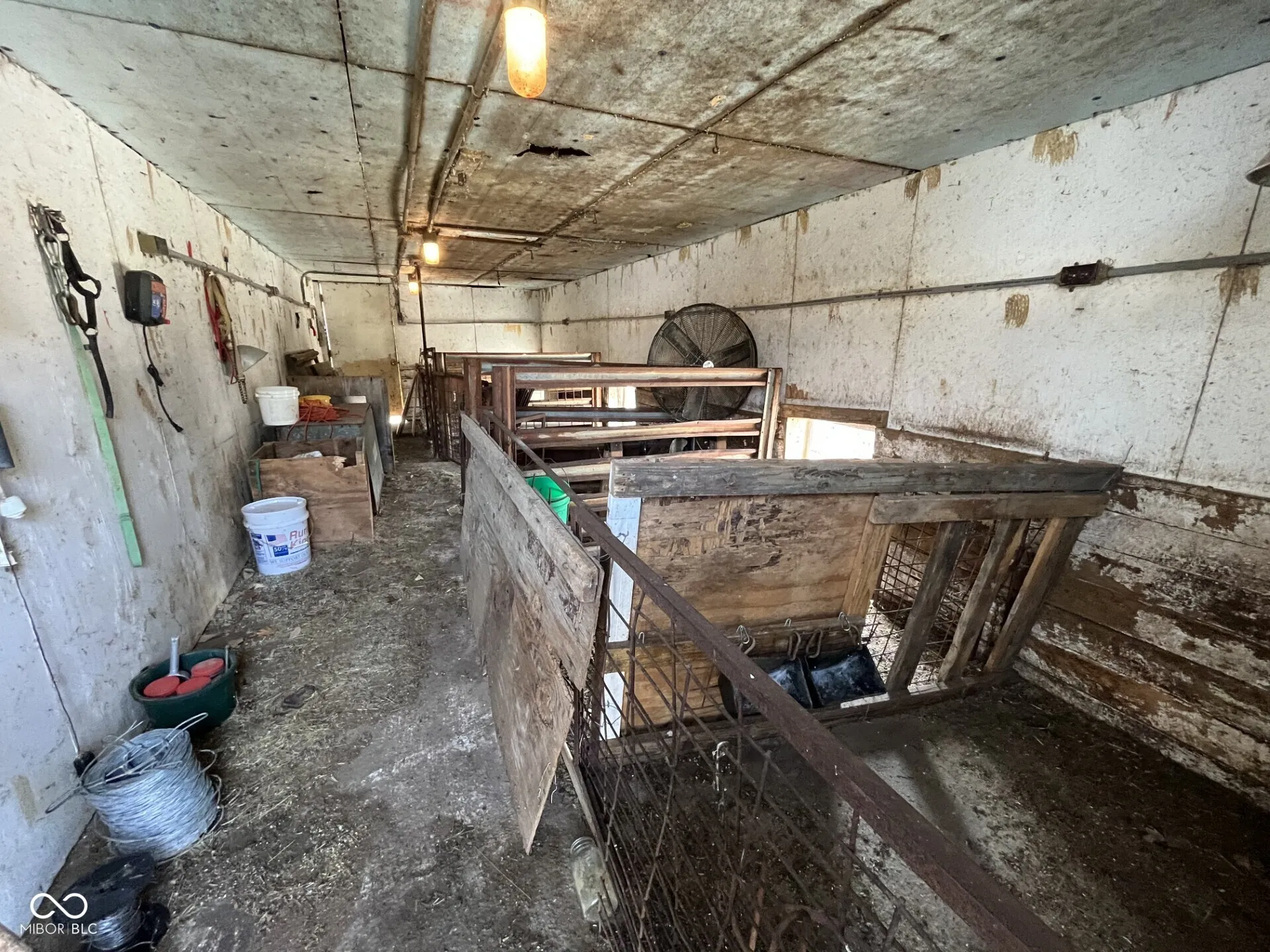 Medora, Indiana 47260, United States, 2 Bedrooms Bedrooms, ,1 BathroomBathrooms,Residential,Active,86671