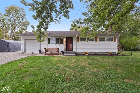 1690 Cardinal Lane Shelbyville IN 46176