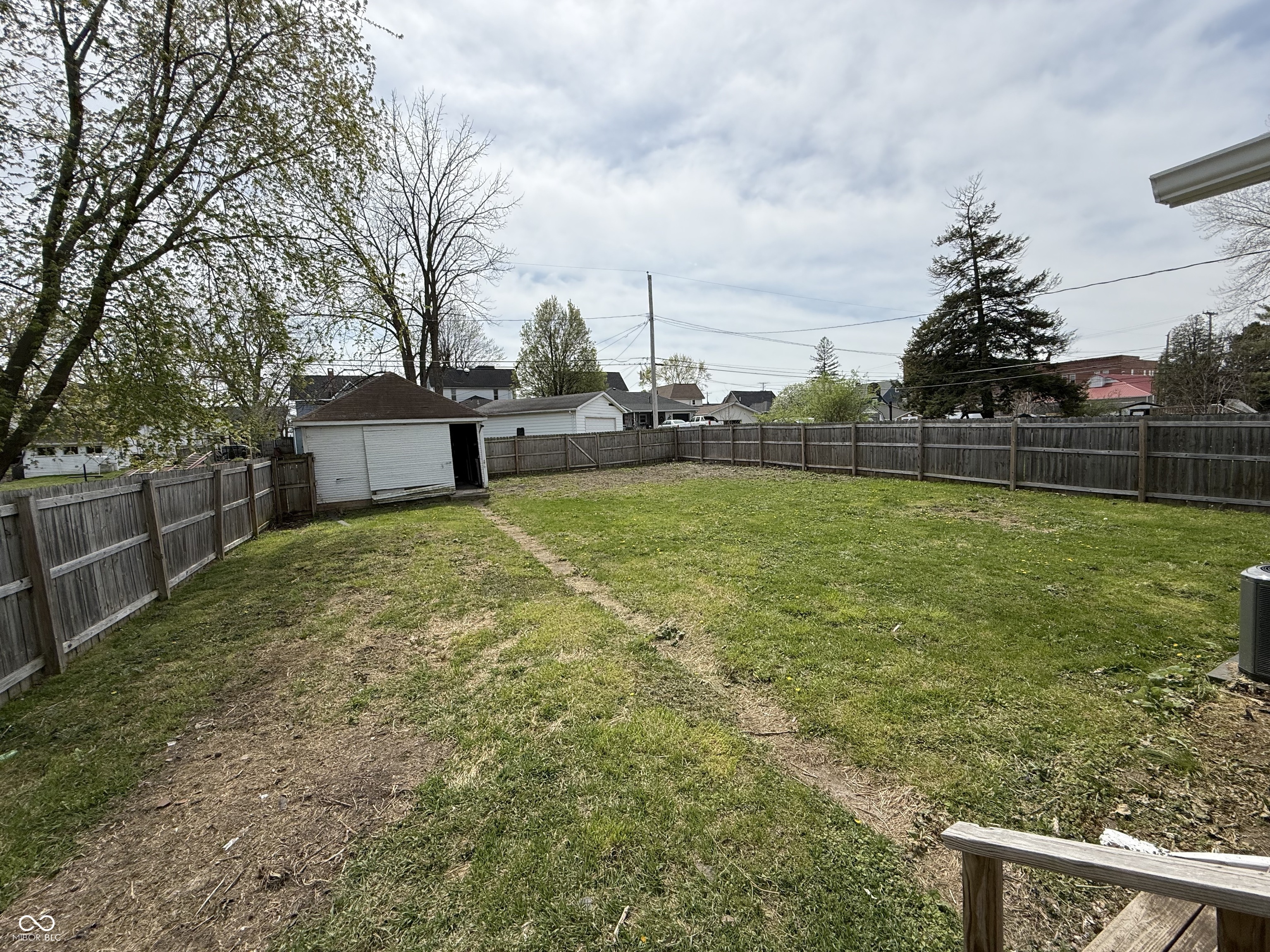 207 E Broadway Street