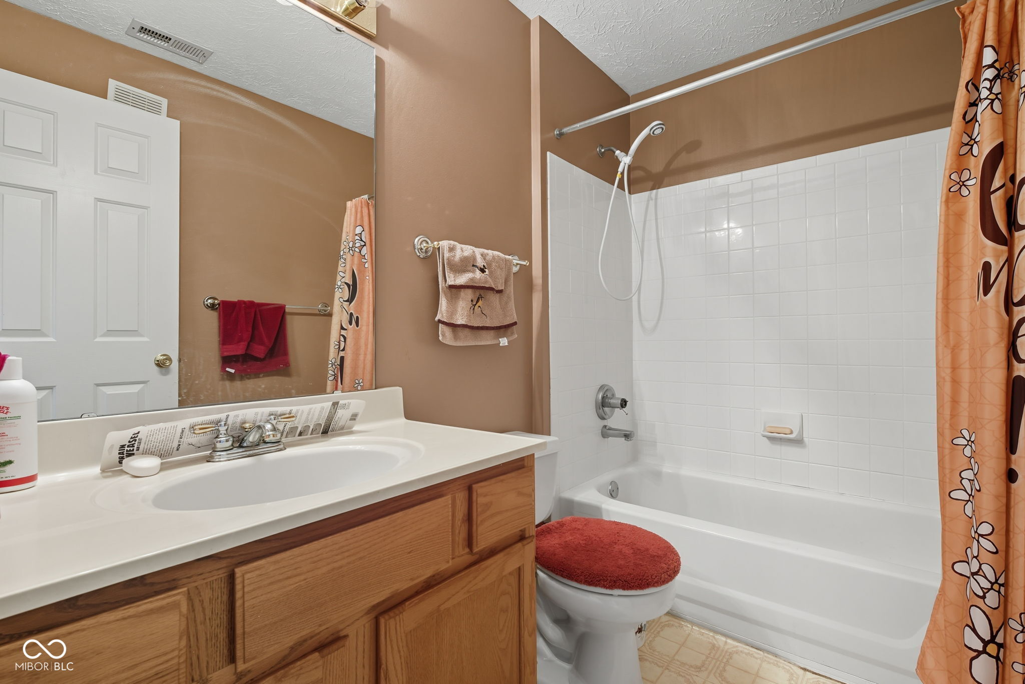 8102 Brookmont Court 208