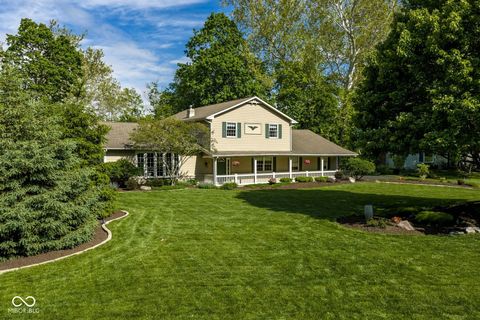 Photo of 12222 Castle Court, Carmel, IN 46033 (MLS # 22088064)