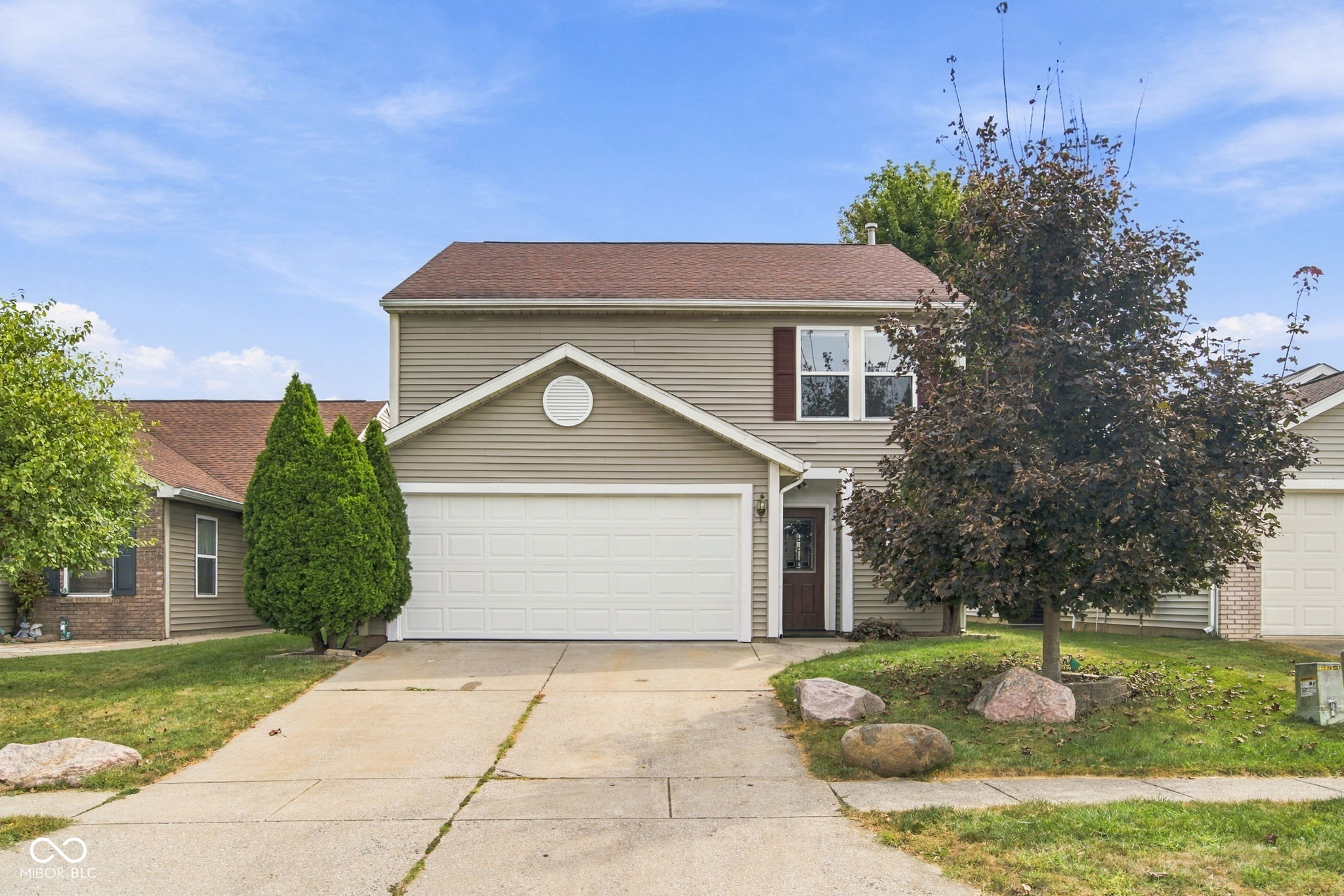 5515 N Bluegrass Circle