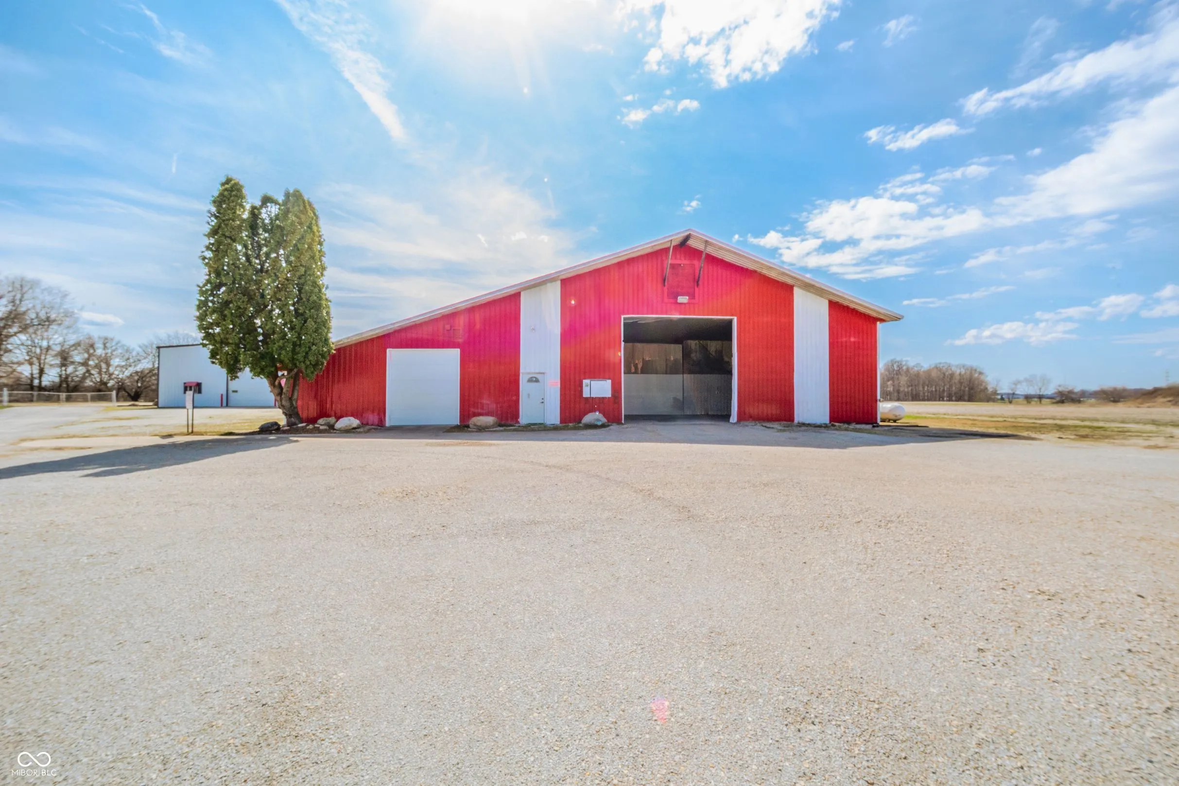 Daleville, Indiana 47334, United States, 5 Bedrooms Bedrooms, ,4 BathroomsBathrooms,Residential,Active,50943