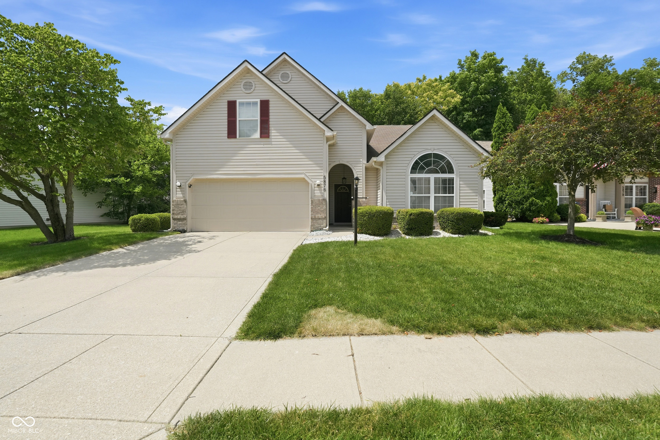 5876 Lost Oaks Drive
