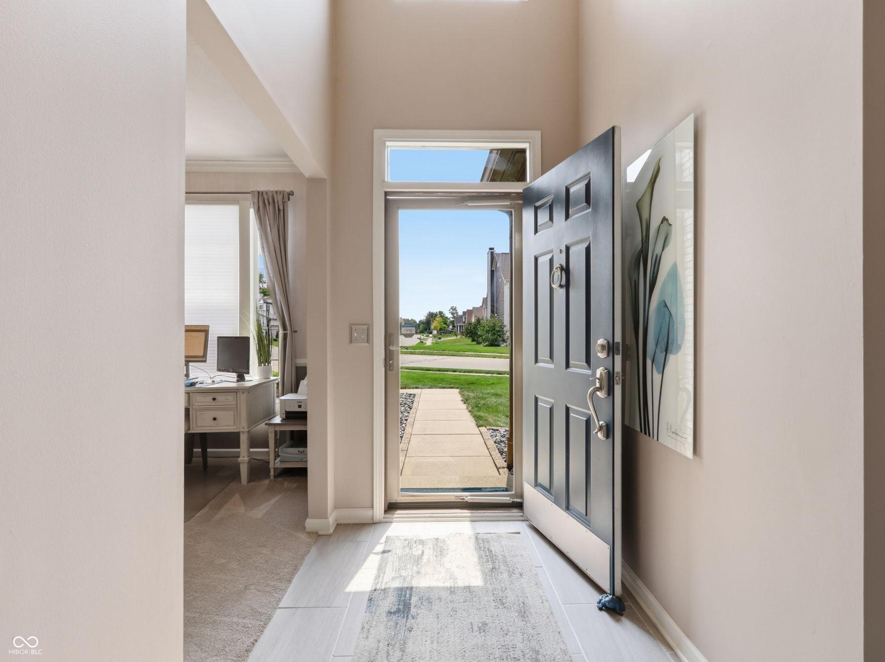 2 W Woodsage Court