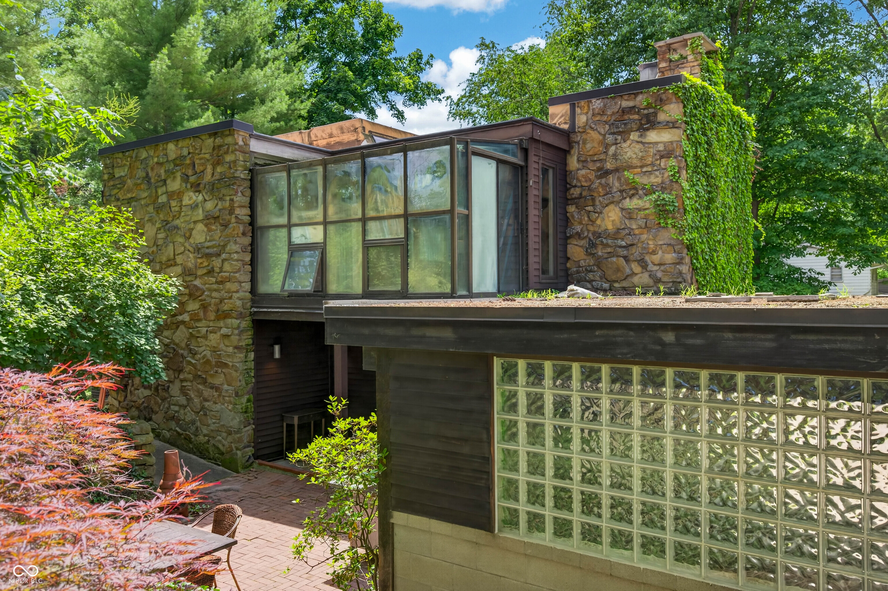 3216 Sherwood Place