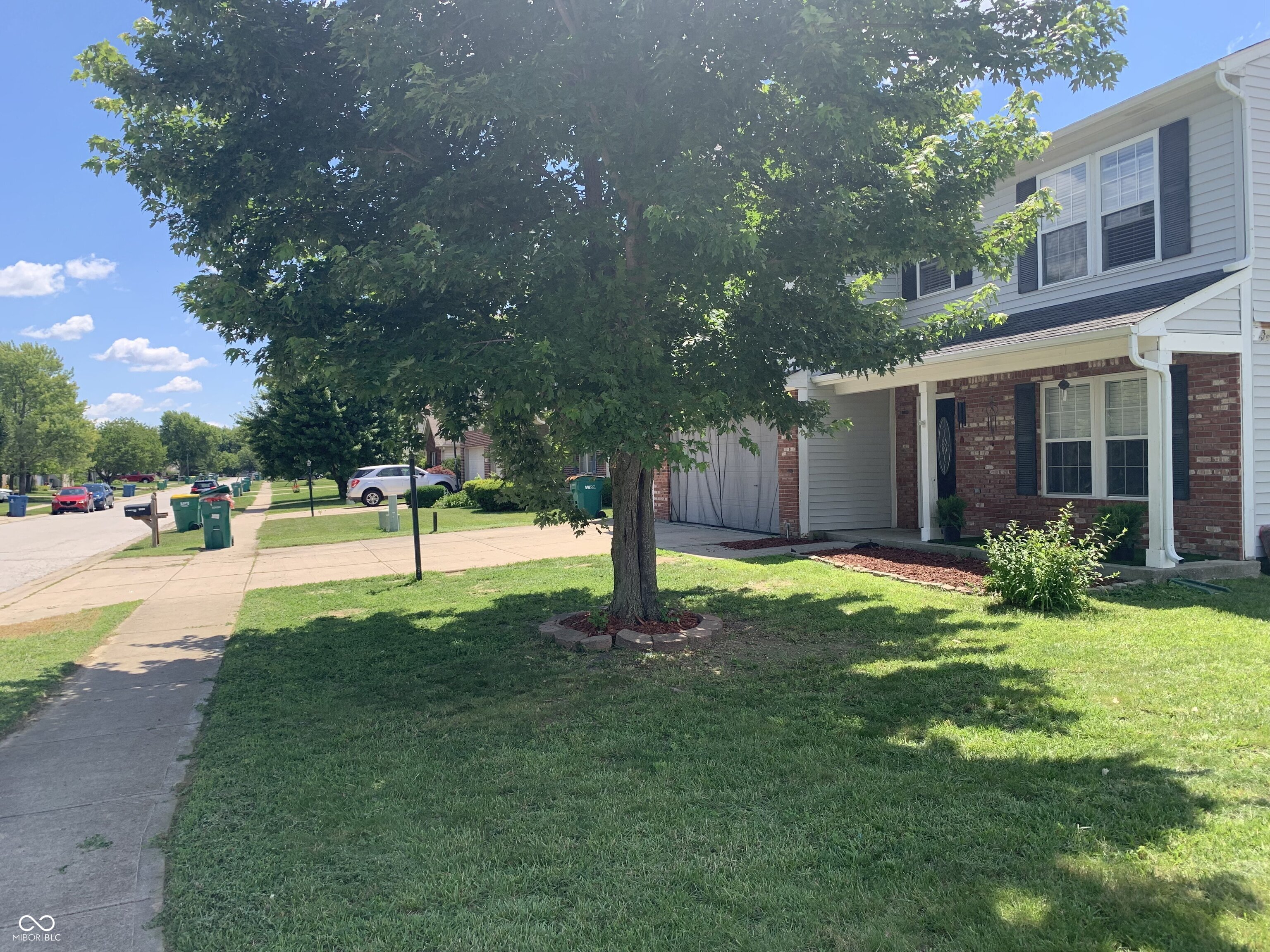 1601 Creekside Drive