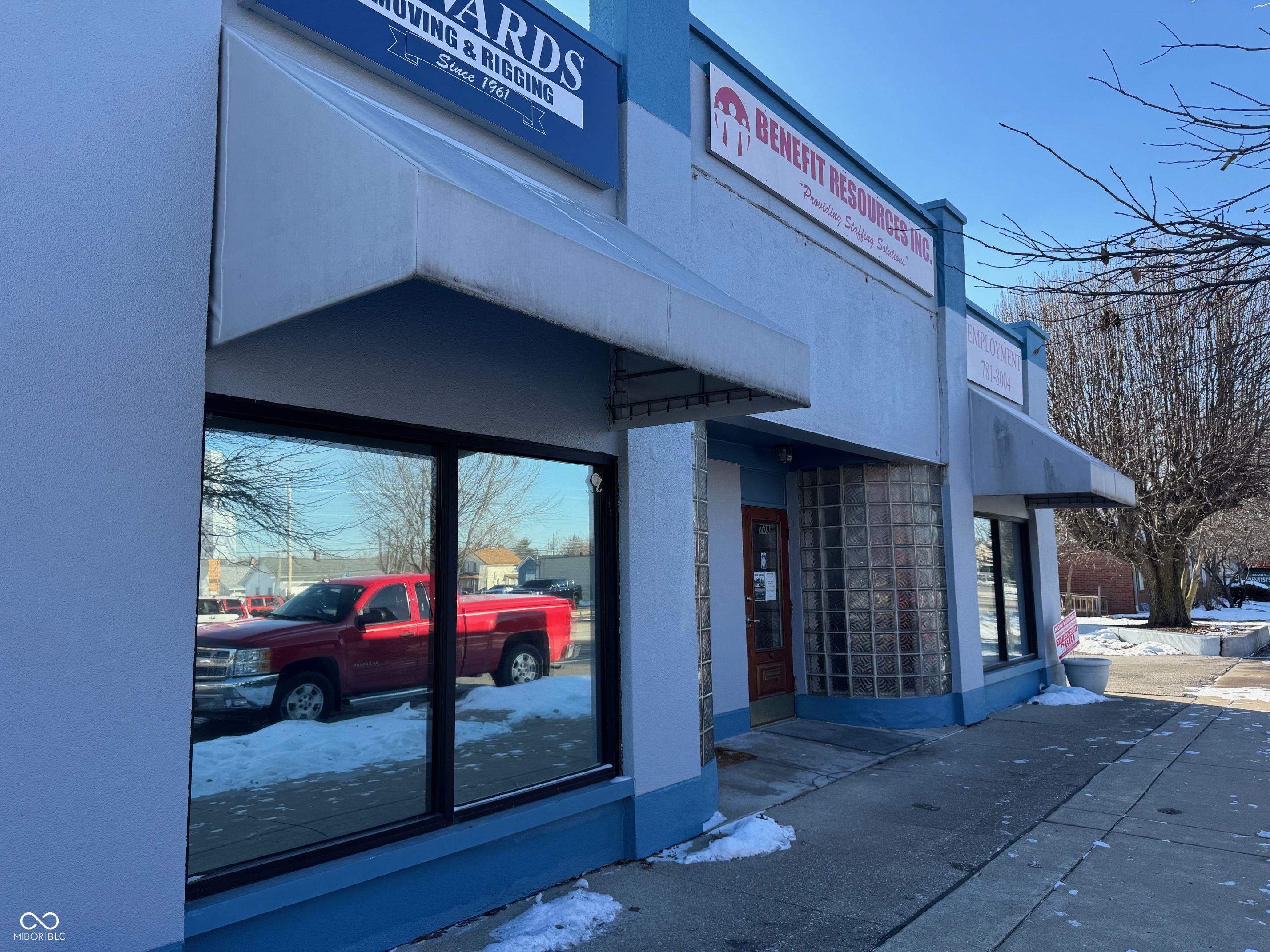 707 Main Street