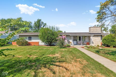 Photo of 1016 Oak Boulevard, Greenfield, IN 46140 (MLS # 22125518)