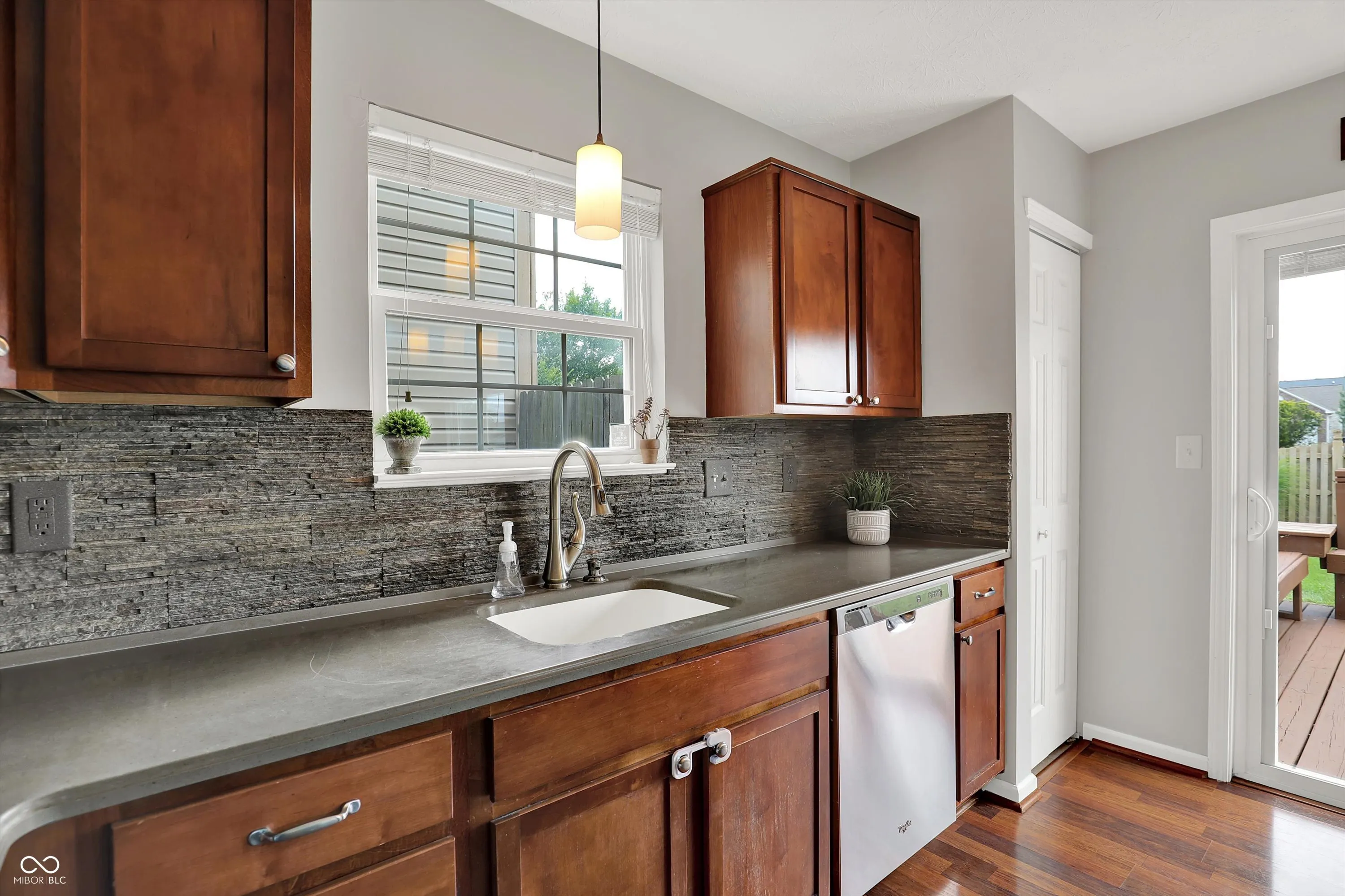 Noblesville, Indiana 46060, United States, 4 Bedrooms Bedrooms, ,3 BathroomsBathrooms,Residential,Active,195413