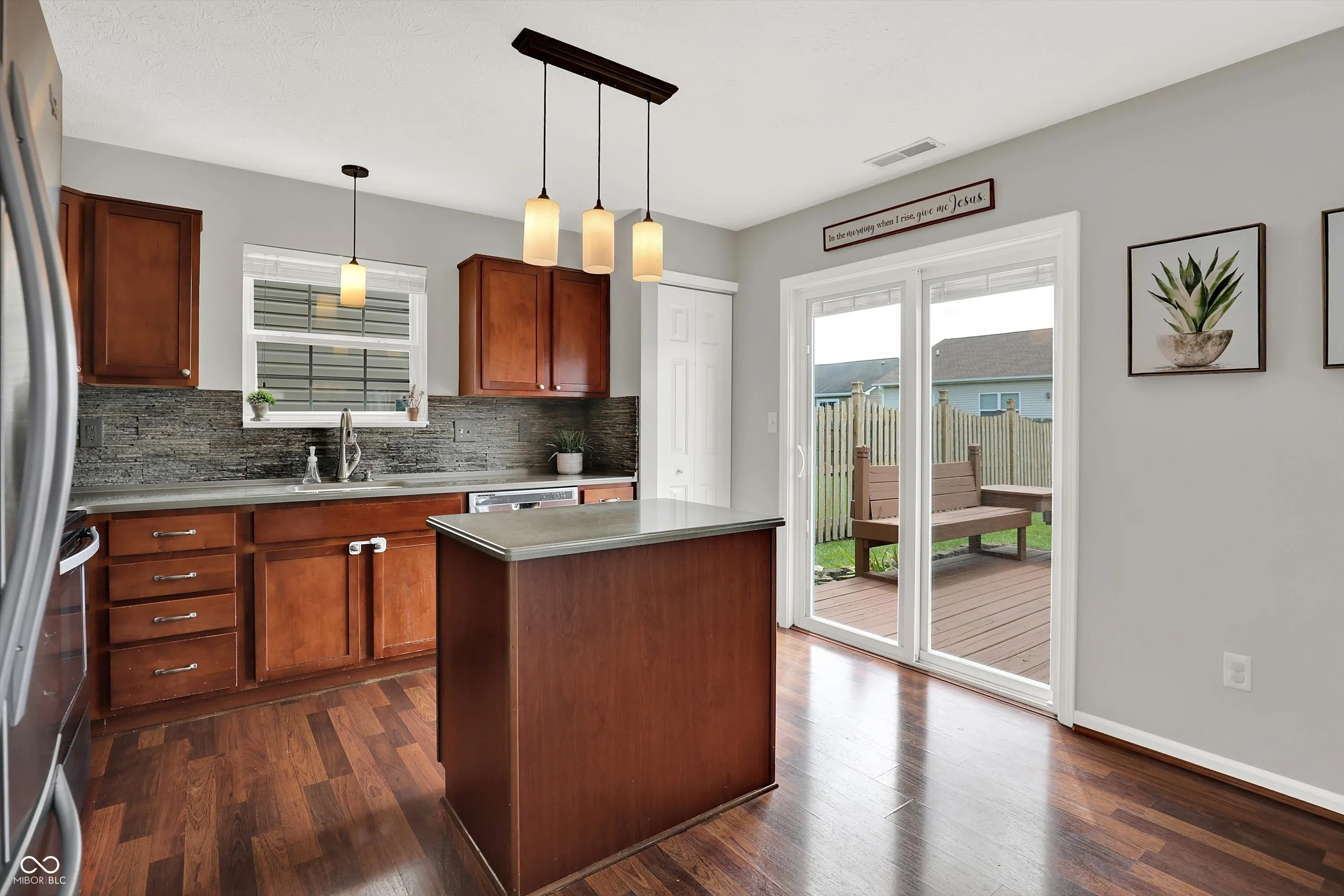 Noblesville, Indiana 46060, United States, 4 Bedrooms Bedrooms, ,3 BathroomsBathrooms,Residential,Active,195413