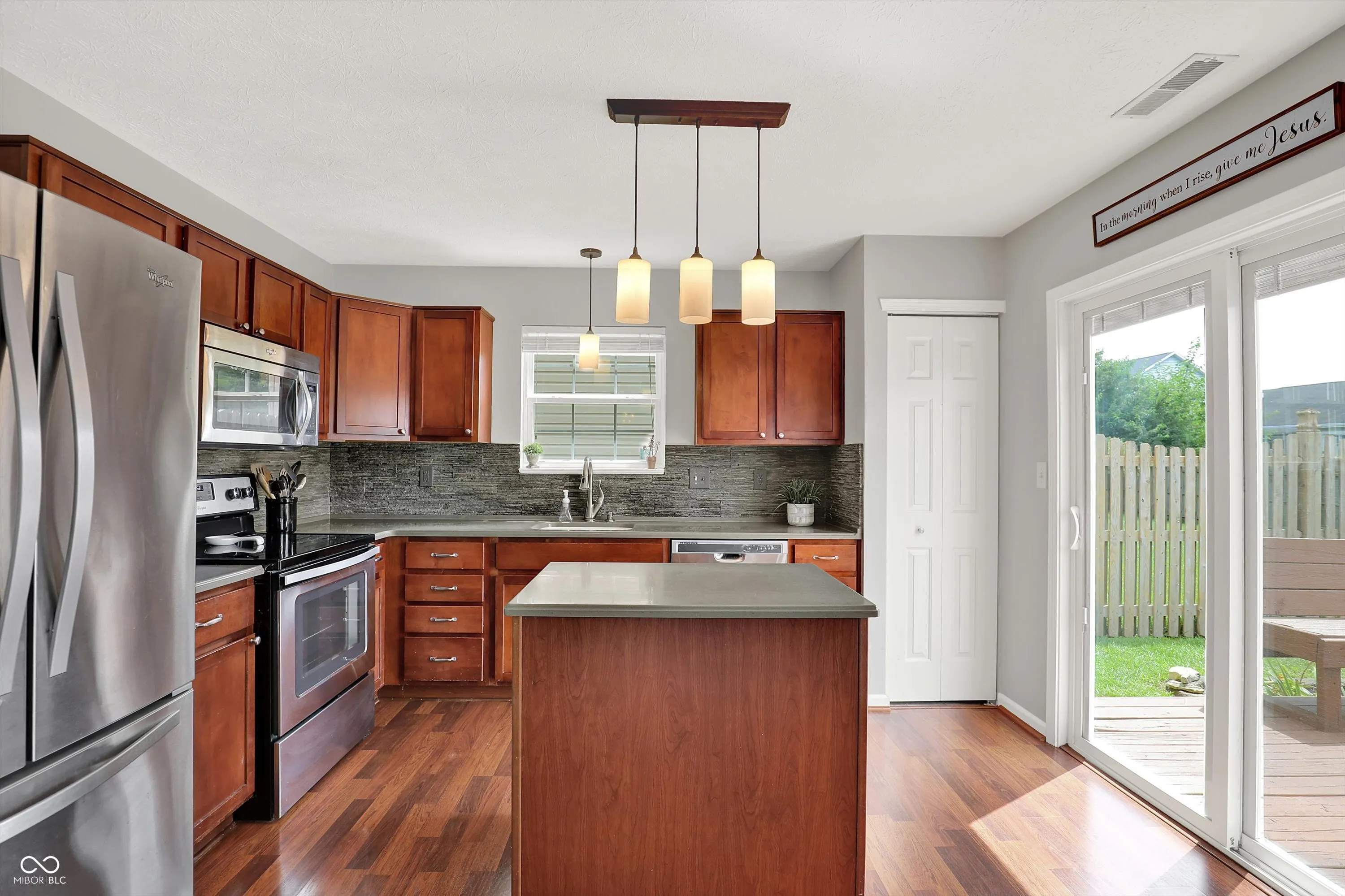 Noblesville, Indiana 46060, United States, 4 Bedrooms Bedrooms, ,3 BathroomsBathrooms,Residential,Active,195413