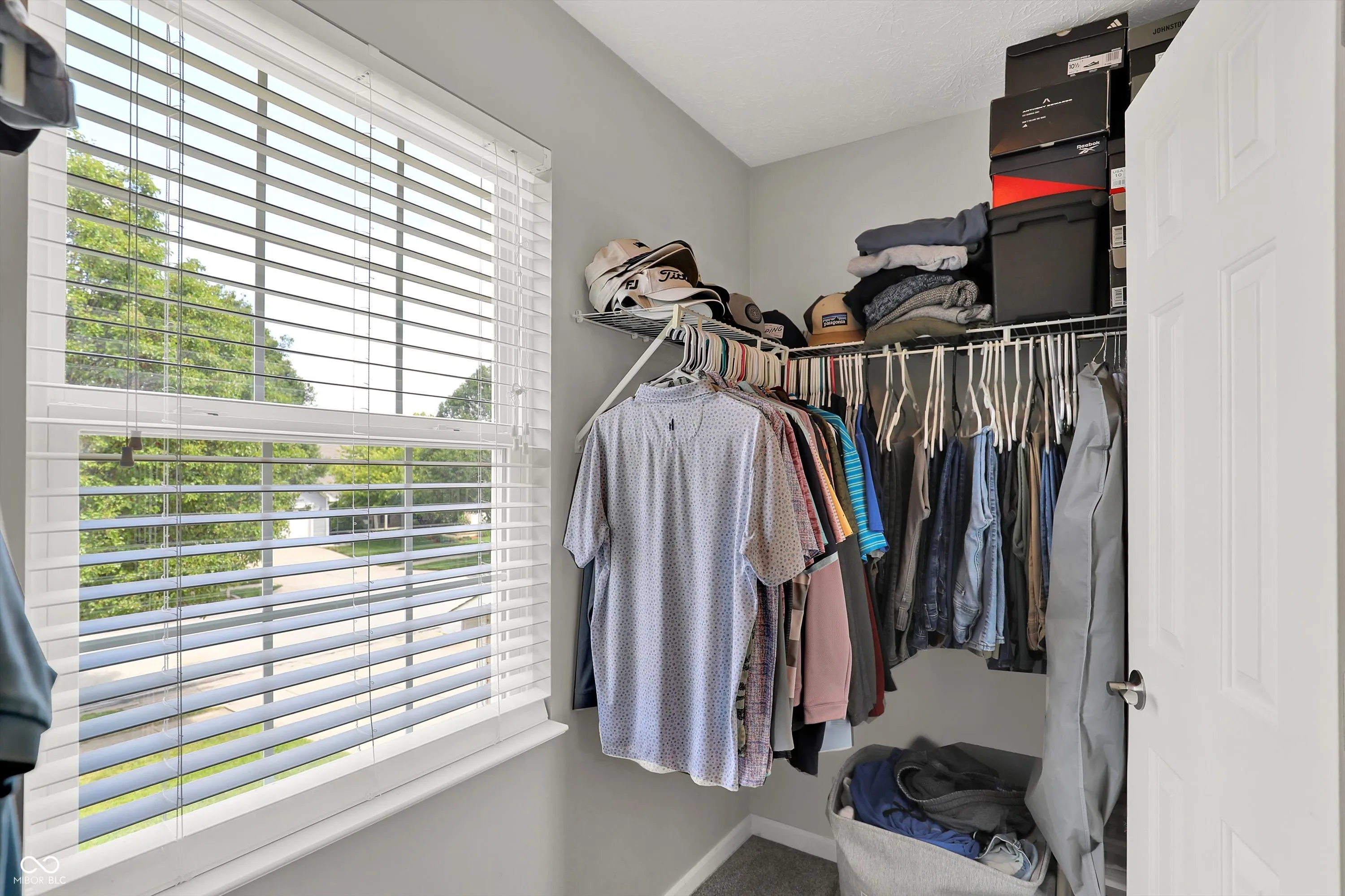 Noblesville, Indiana 46060, United States, 4 Bedrooms Bedrooms, ,3 BathroomsBathrooms,Residential,Active,195413