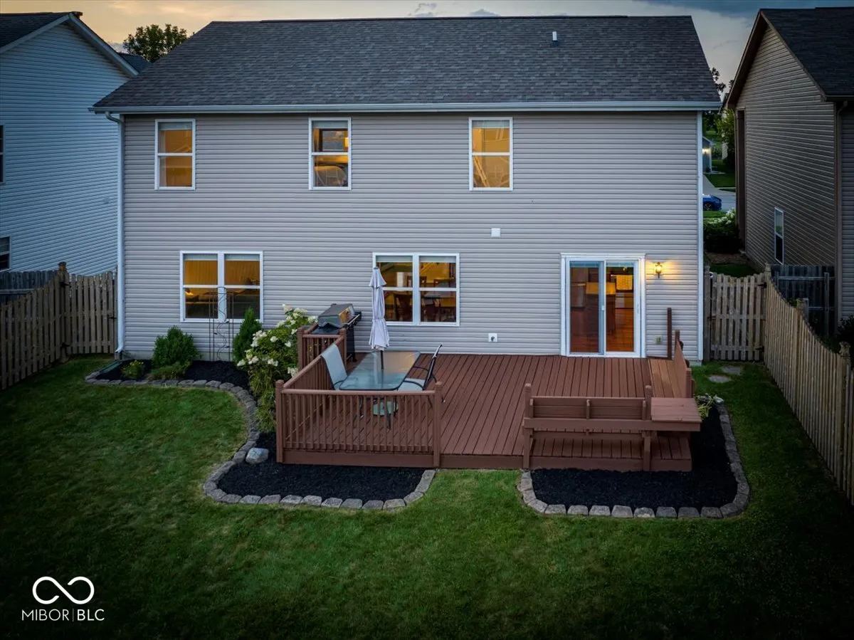 Noblesville, Indiana 46060, United States, 4 Bedrooms Bedrooms, ,3 BathroomsBathrooms,Residential,Active,195413