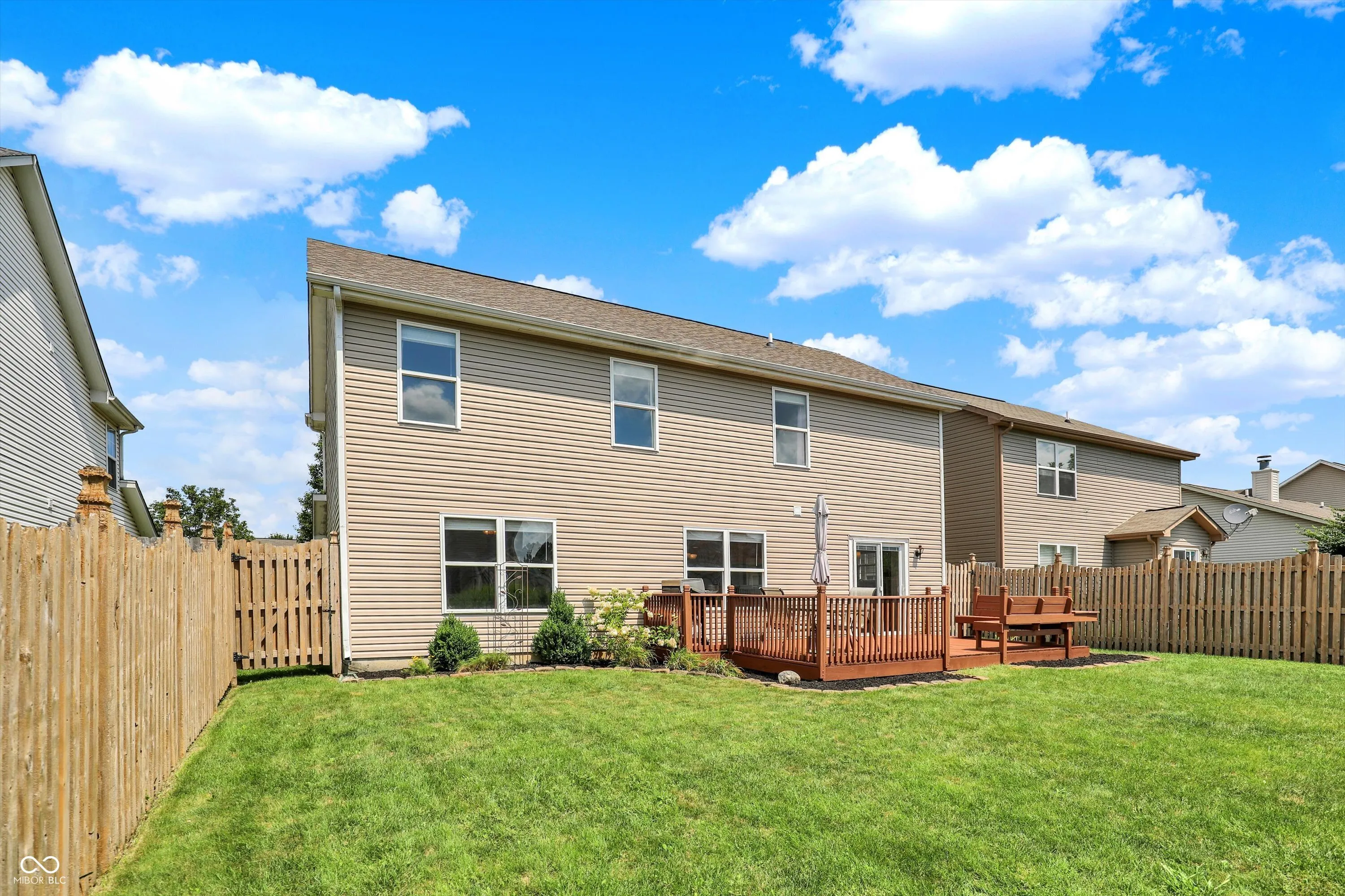 Noblesville, Indiana 46060, United States, 4 Bedrooms Bedrooms, ,3 BathroomsBathrooms,Residential,Active,195413