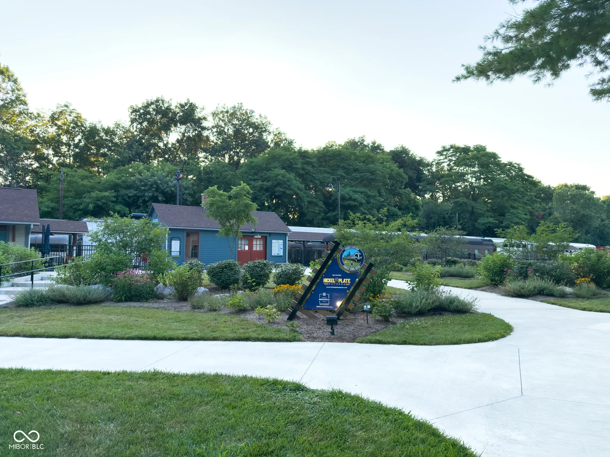 Noblesville, Indiana 46060, United States, 4 Bedrooms Bedrooms, ,3 BathroomsBathrooms,Residential,Active,195413