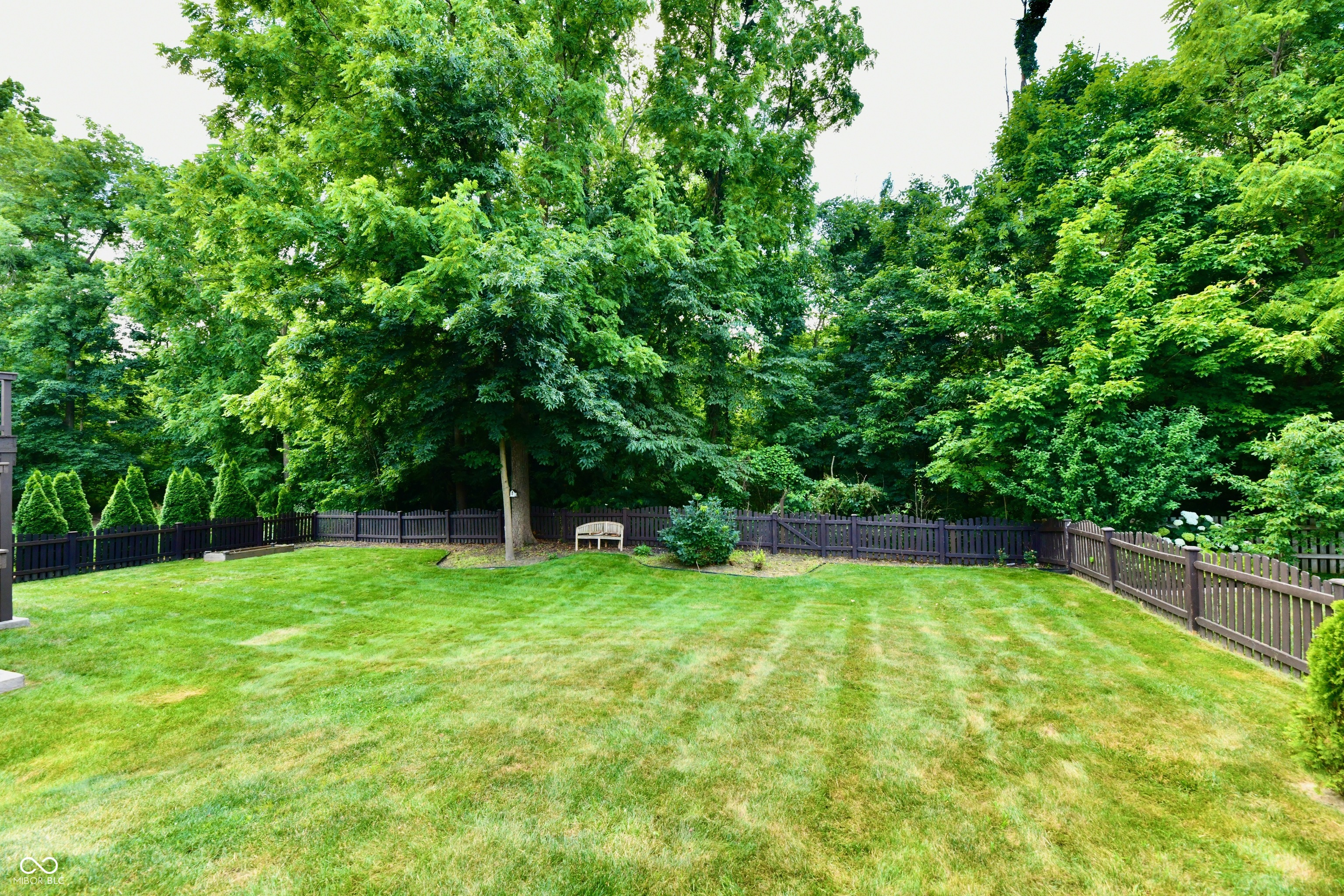 653 Featherstone Drive