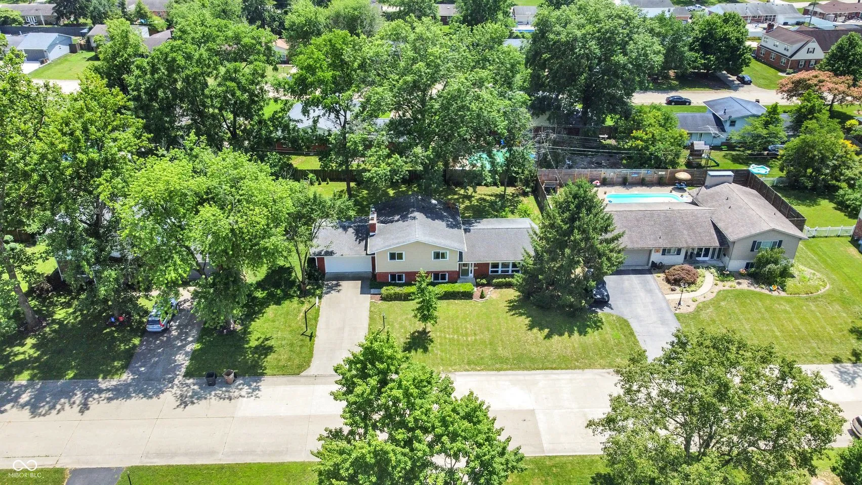 Columbus, Indiana 47203, United States, 3 Bedrooms Bedrooms, ,3 BathroomsBathrooms,Residential,Active,170846