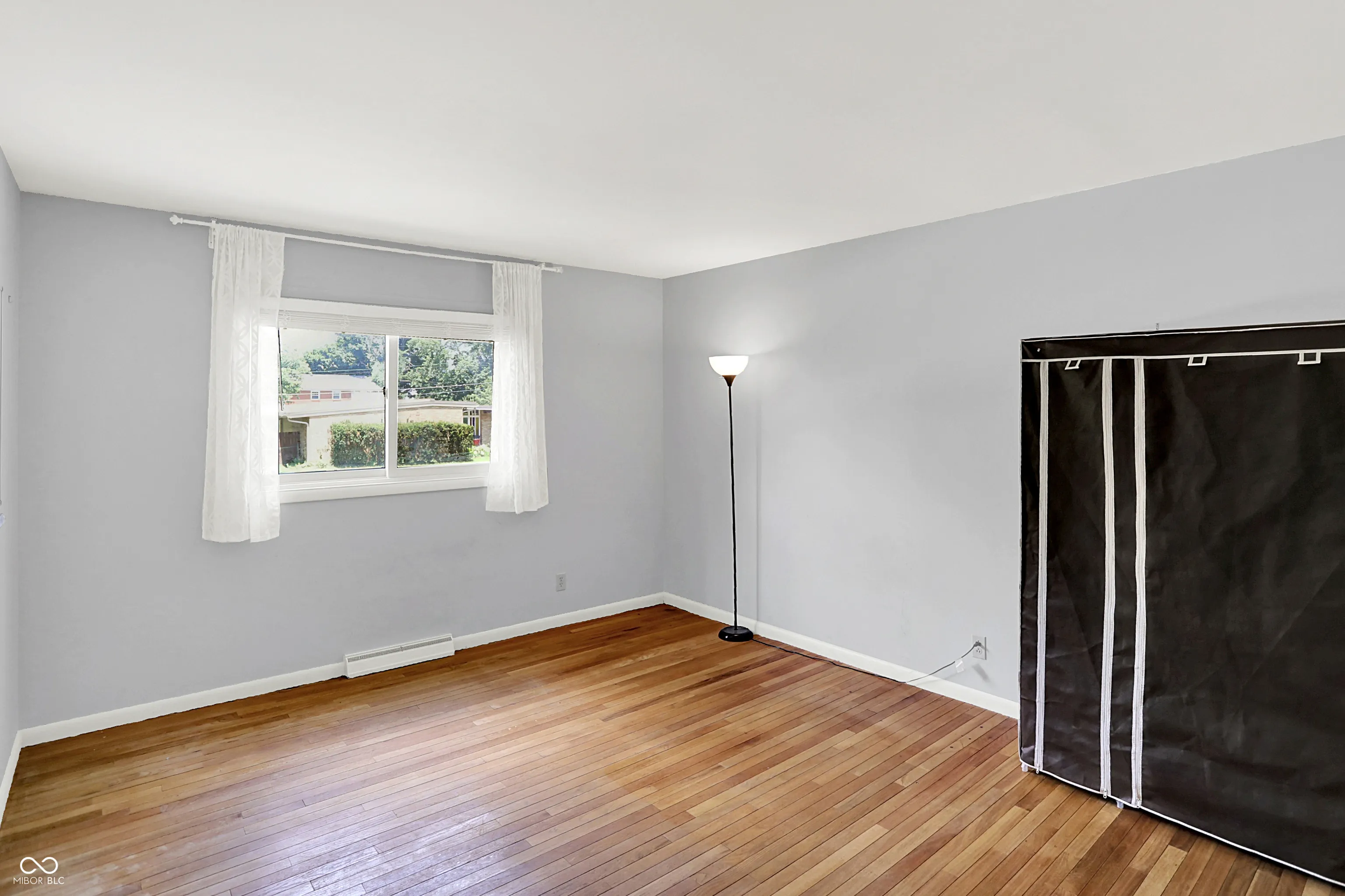 Columbus, Indiana 47203, United States, 3 Bedrooms Bedrooms, ,3 BathroomsBathrooms,Residential,Active,170846