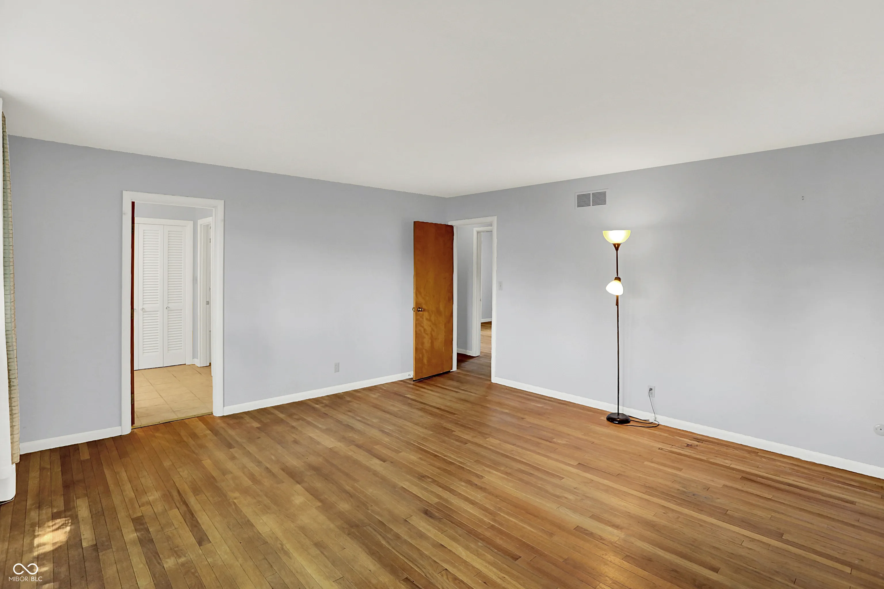 Columbus, Indiana 47203, United States, 3 Bedrooms Bedrooms, ,3 BathroomsBathrooms,Residential,Active,170846