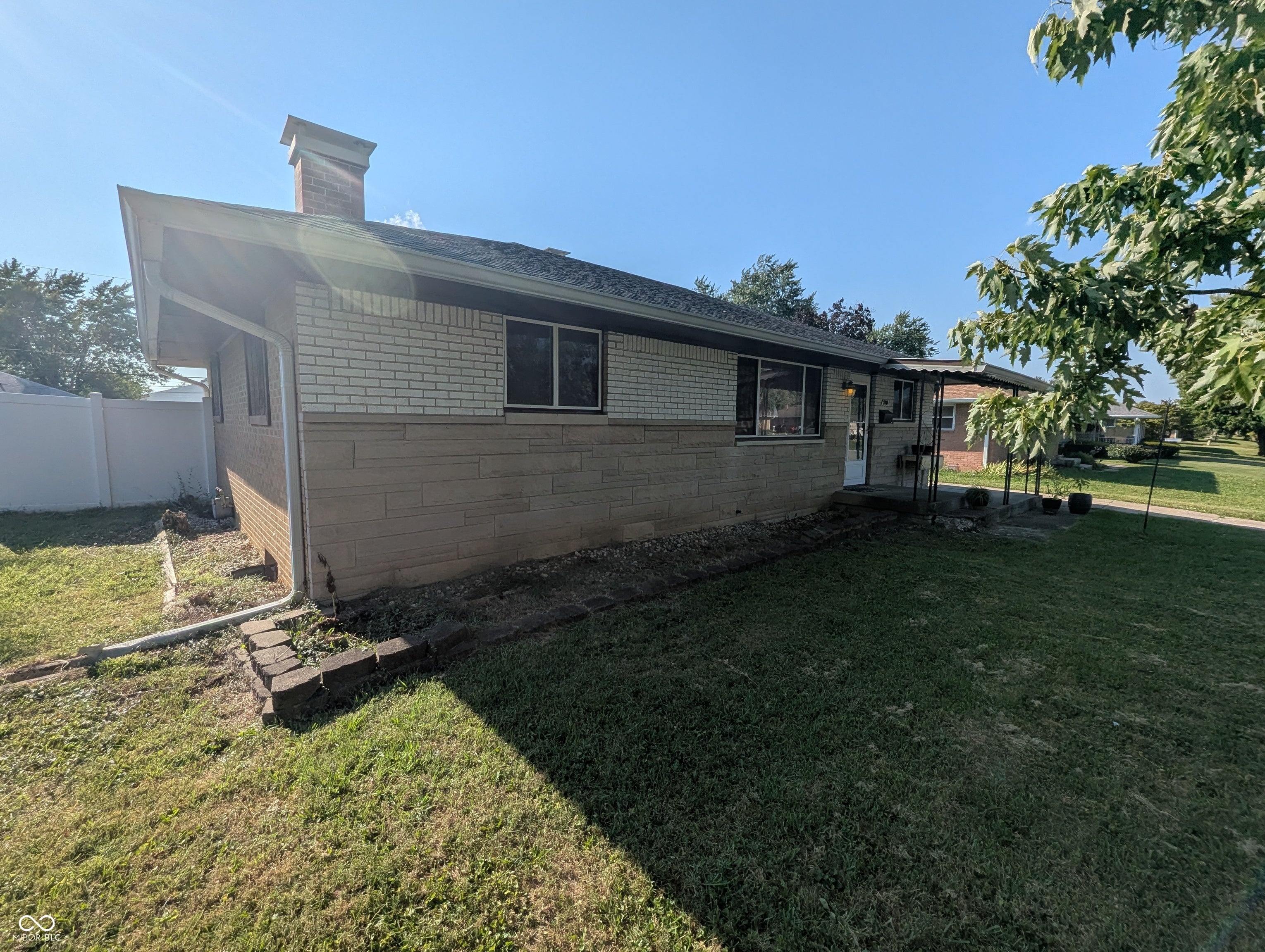 718 Killian Drive