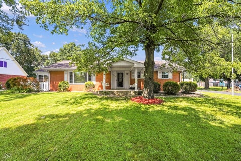 Photo of 5640 W Thompson Road, Indianapolis, IN 46221 (MLS # 22122500)
