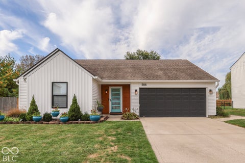 Photo of 556 Hannah Place, Franklin, IN 46131 (MLS # 22131328)