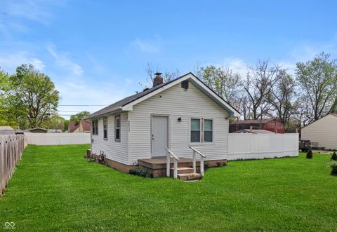Photo of 3211 S Lockburn Street, Indianapolis, IN 46221 (MLS # 22093701)