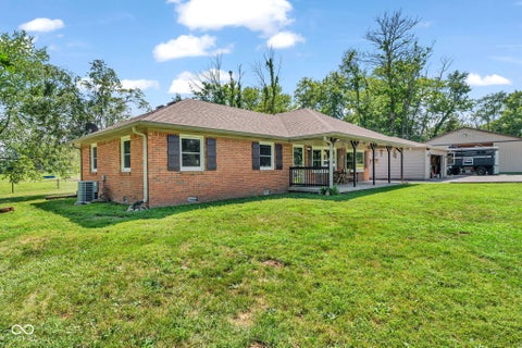 Photo of 5935 W County Road 200 S, Danville, IN 46122 (MLS # 22118307)