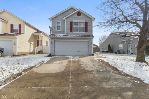 Photo of 4801 Ossington Court Ct, Indianapolis, IN 46254 (MLS # 22090029)