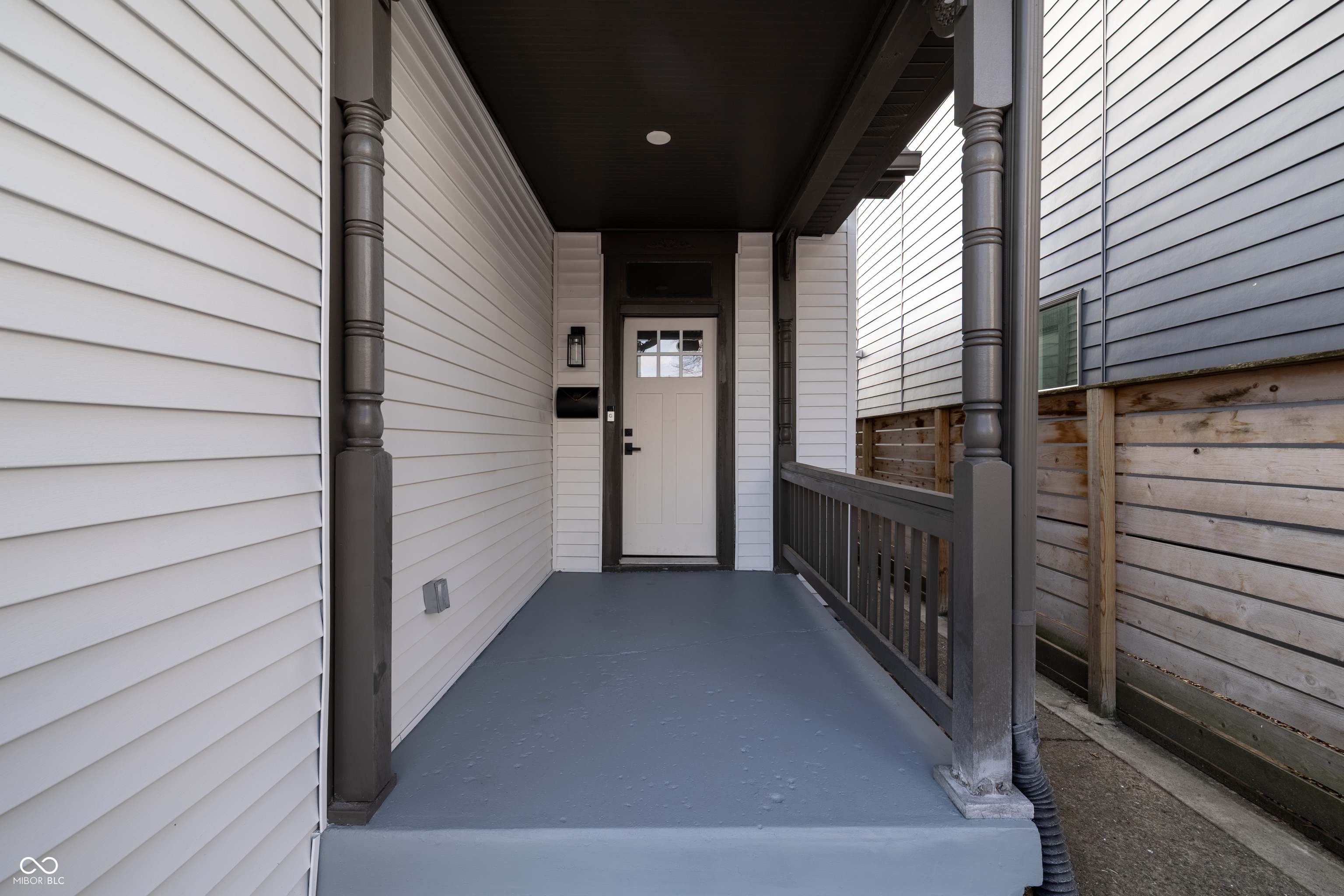 1117 Woodlawn Avenue