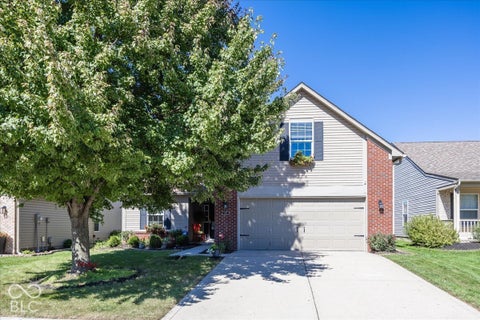 Photo of 606 Daniel Court, Westfield, IN 46074 (MLS # 22118249)