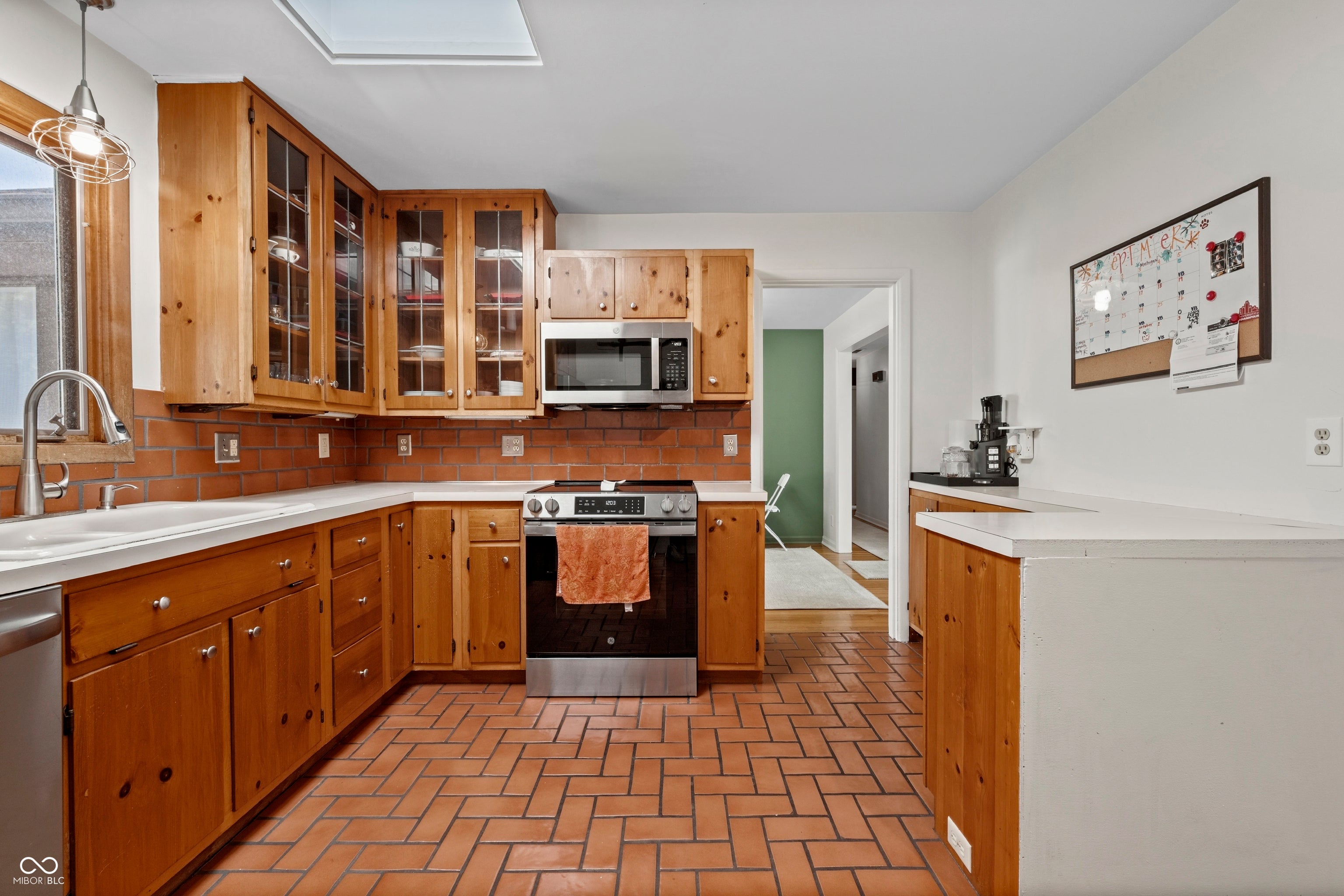1610 Southview Drive