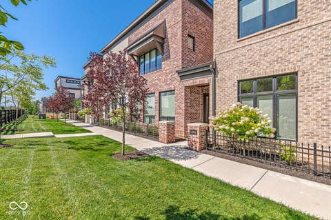Photo of 11896 Spring Mill Road, Carmel, IN 46032 (MLS # 22116701)
