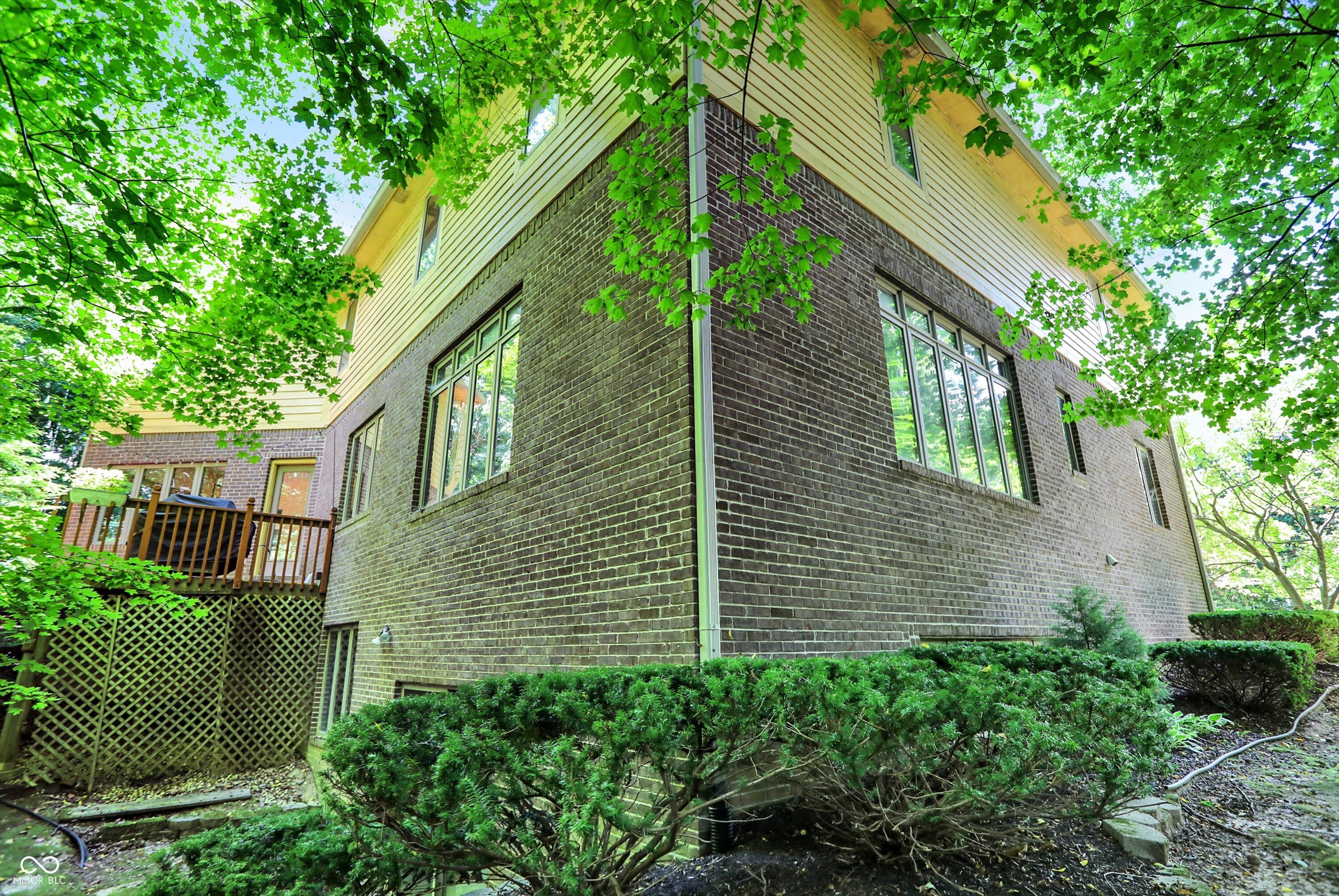 6012 Yellow Birch Court
