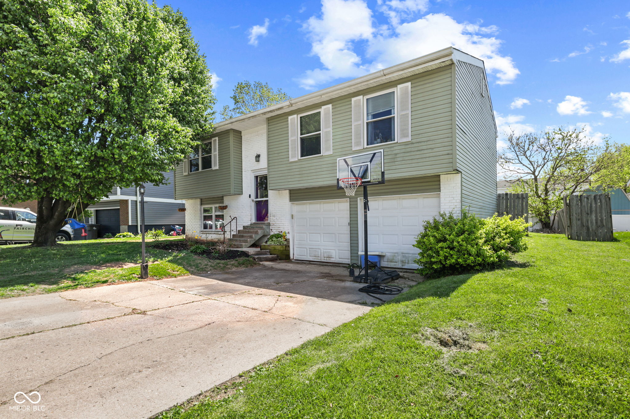 5537 Yeager Court