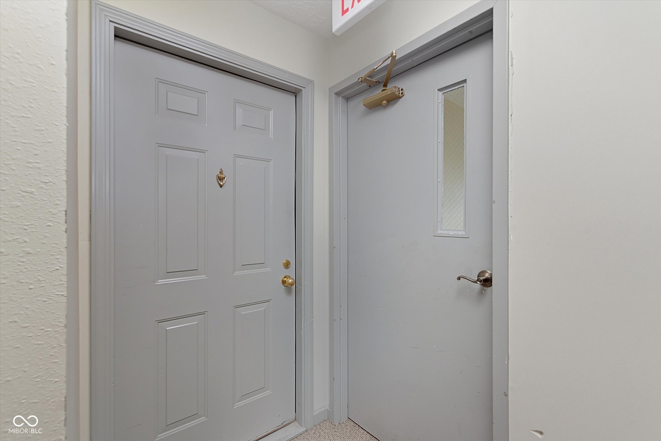 8232 Glenwillow Lane UNIT 207